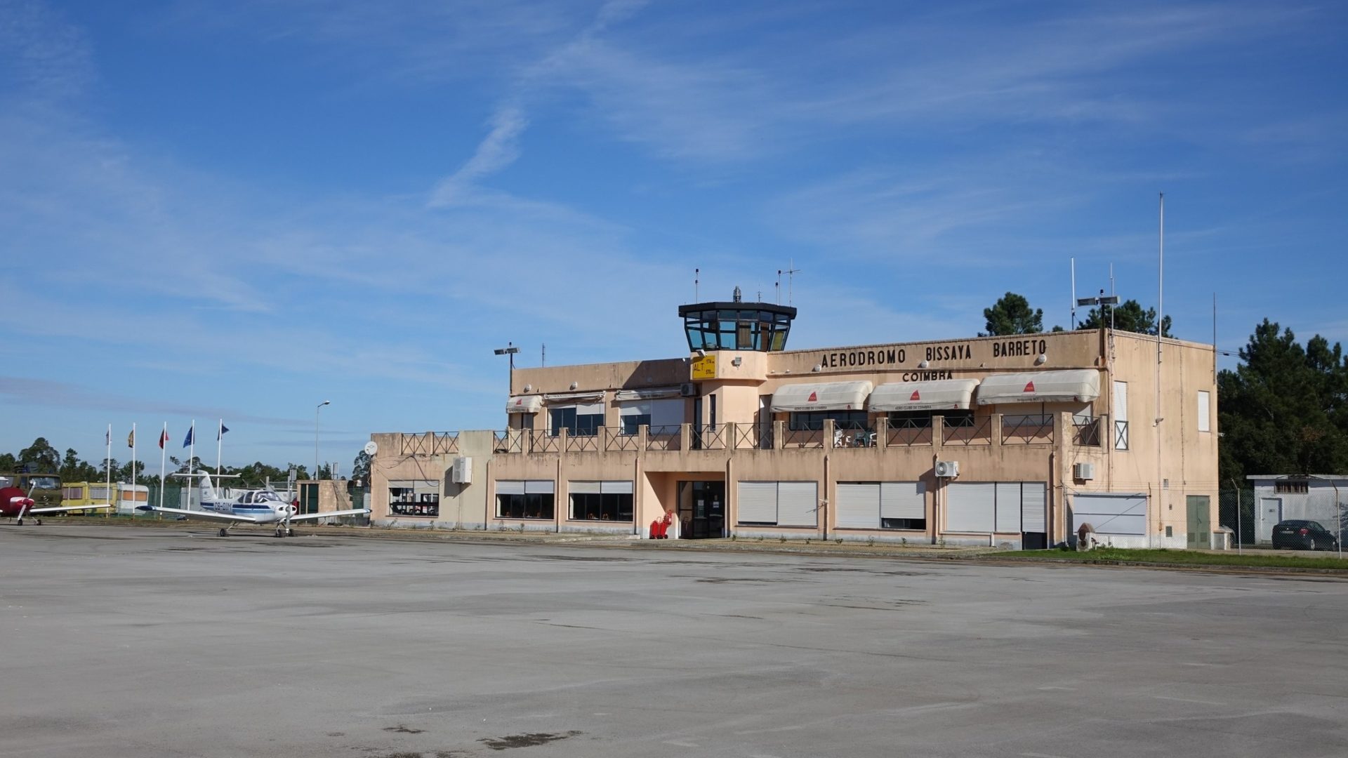 Aprovados protocolos para a operacionalização do Centro de Meios Aéreos no Aeródromo Municipal