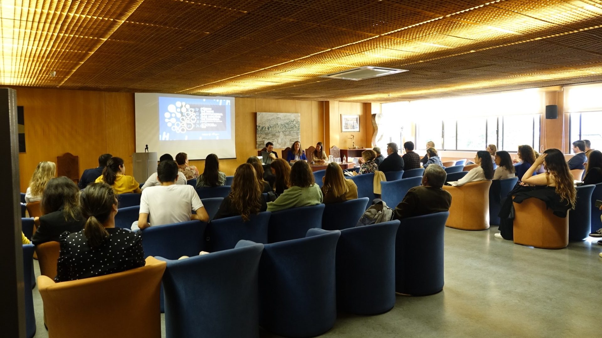 CM de Coimbra celebra protocolo com Rede de Adições de Coimbra para a prevenção de comportamentos