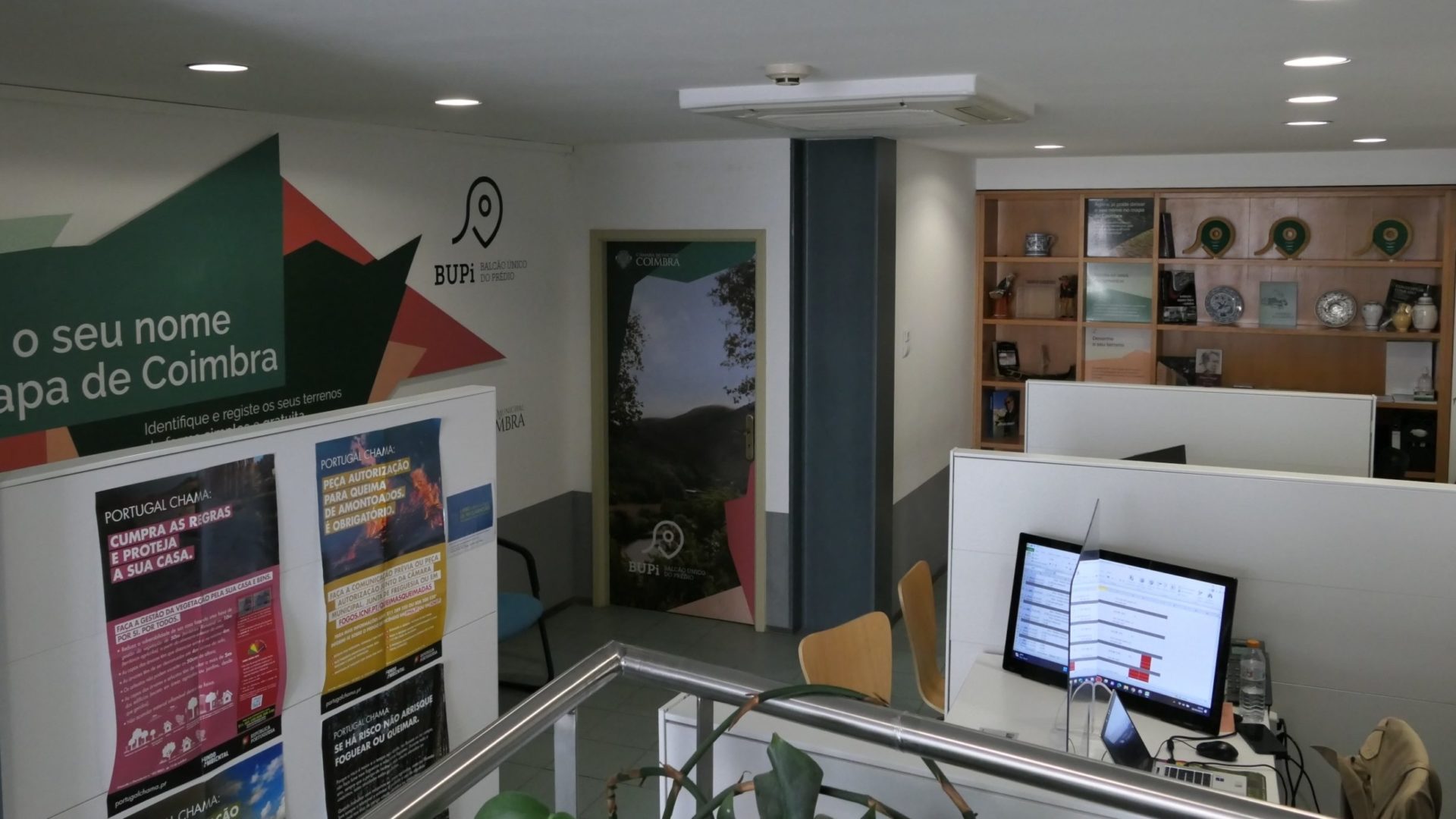 Registo de prédios rústicos continua online e no Espaço BUPi da Praça 8 de Maio