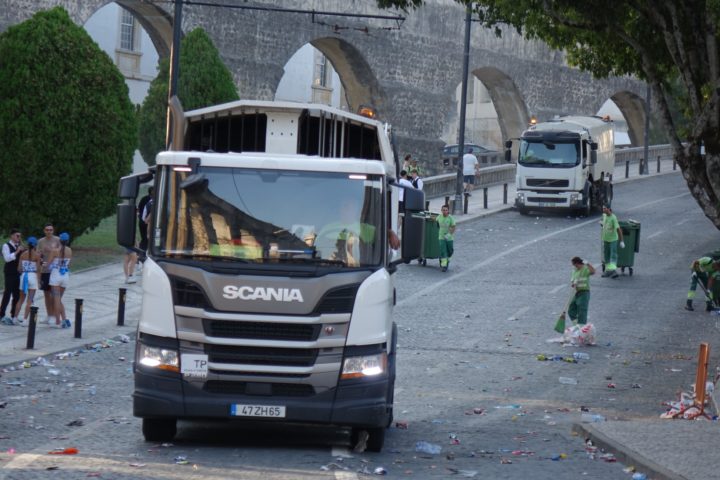 Resíduos Cortejo Festa das Latas (4)