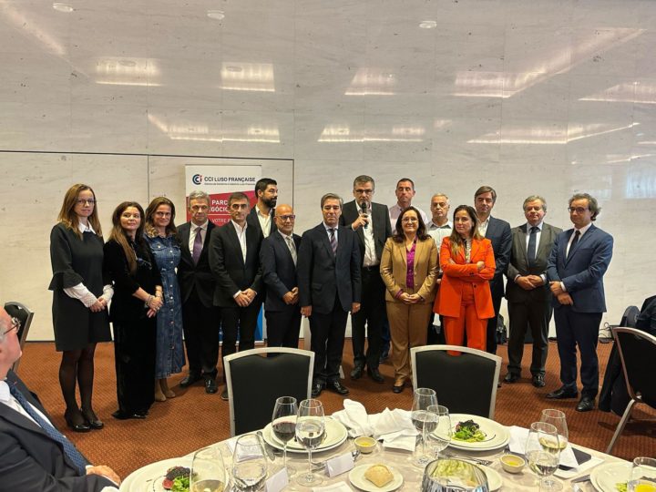 400111083_367065652496812_2286969805640181607_n