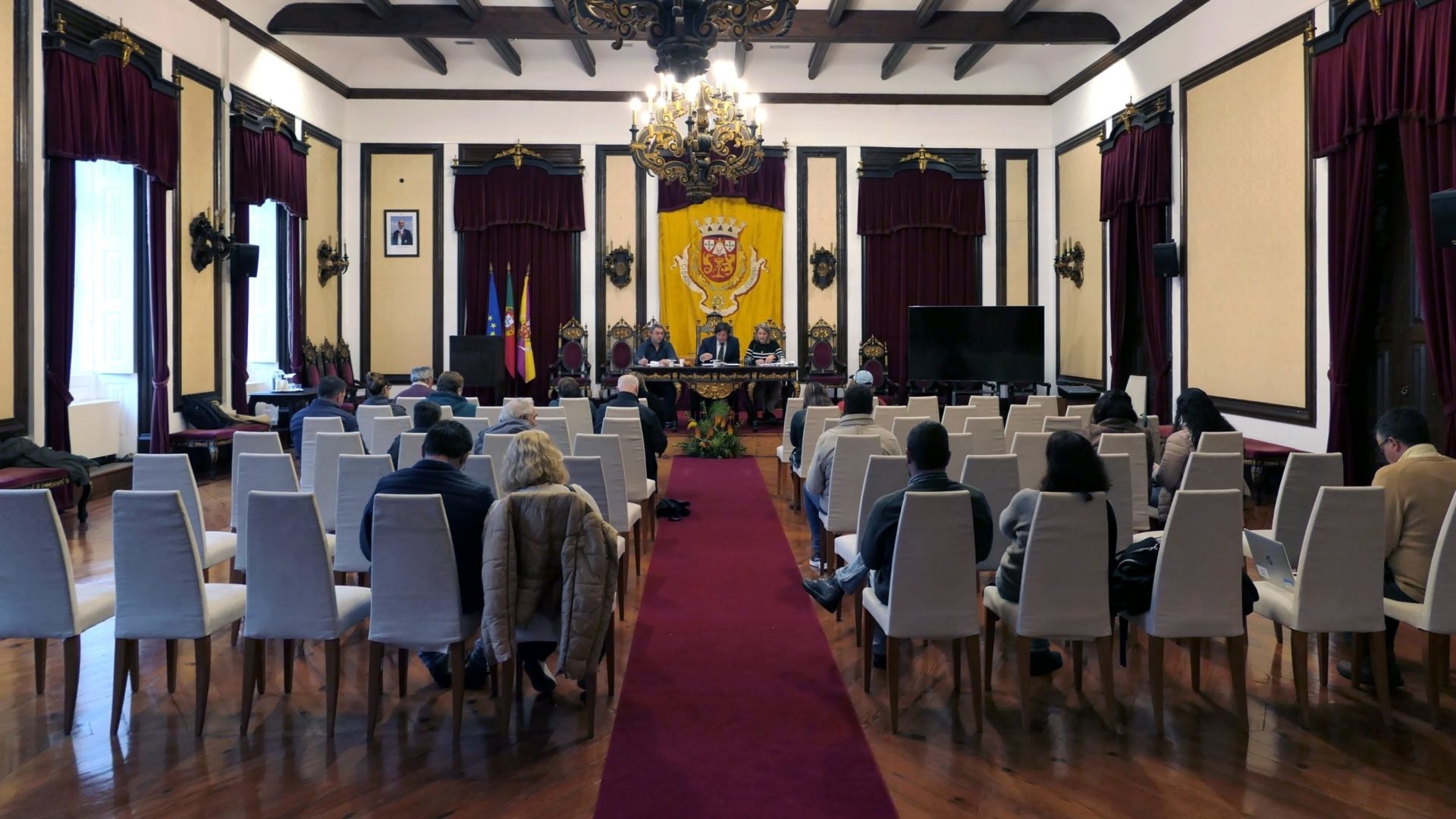 Mercado Municipal D. Pedro V com 8 novas lojas concessionadas