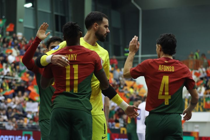 01012000-1F7A3440 (Custom)