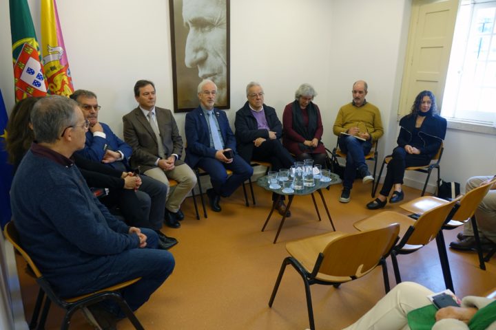 Apresentação da Comissão dos 50 anos do 25 de Abril 2 (Personalizar)