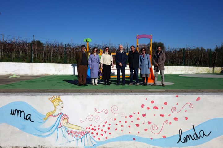 EB Trouxemil Reabilitação do parque exterior 1 (Personalizar)