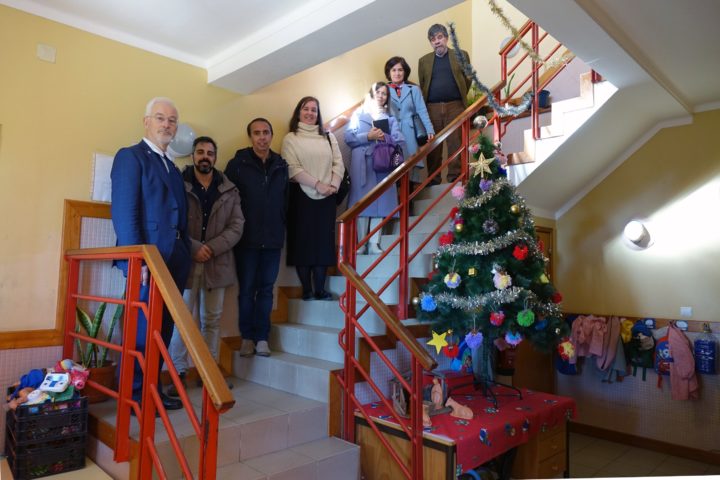 EB Trouxemil Reabilitação do parque exterior 11 (Personalizar)