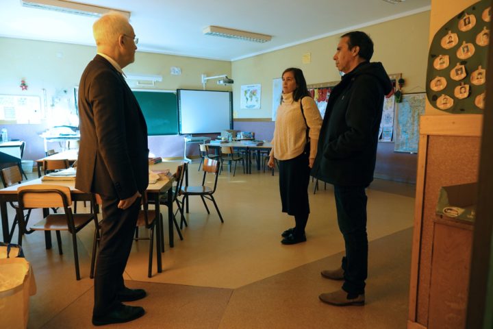 EB Trouxemil Reabilitação do parque exterior 6 (Personalizar)