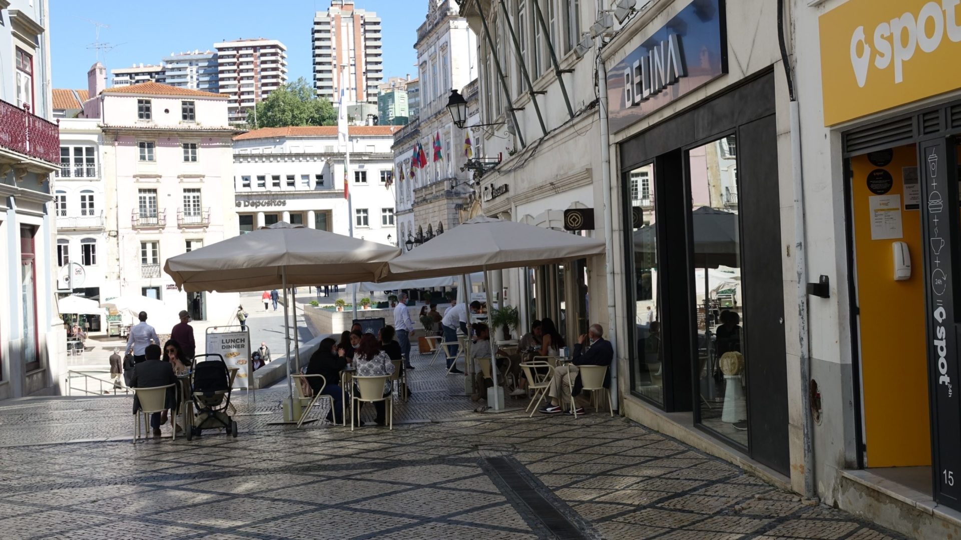 CM de Coimbra admite alargar horário de funcionamento de esplanadas no inverno