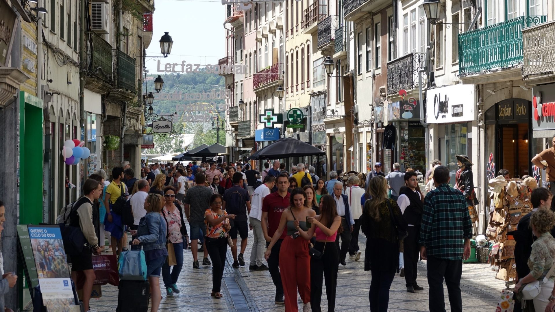 CM de Coimbra alarga aplicação de taxa turística a todo o ano
