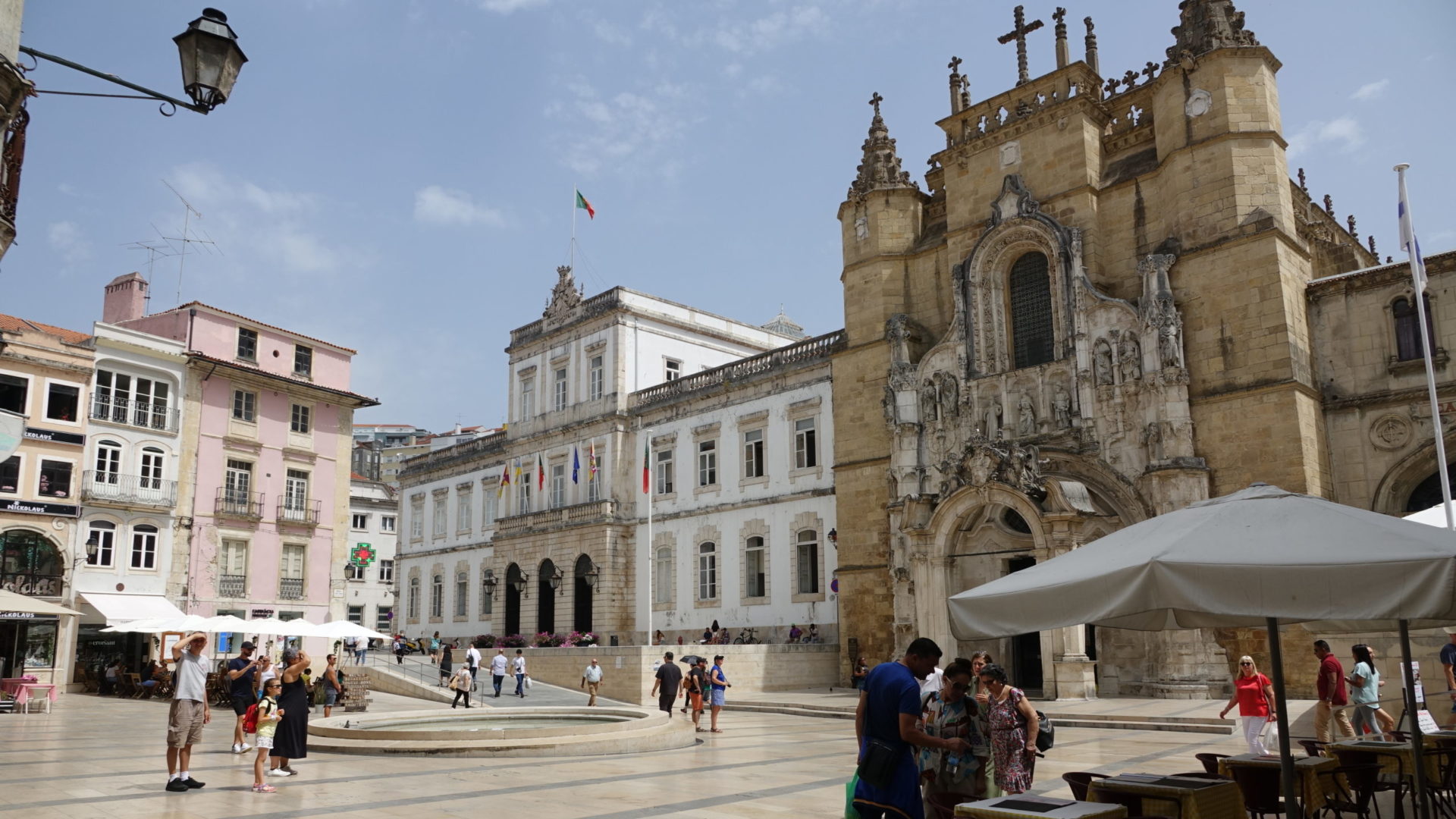 Coimbra tem em curso processo para reforçar câmaras de vigilância na Baixa