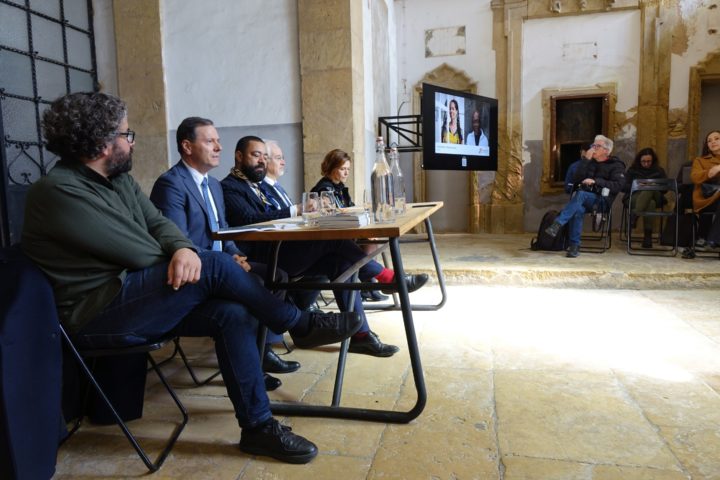 CI Bienal Anozero'24 1 (Personalizar)