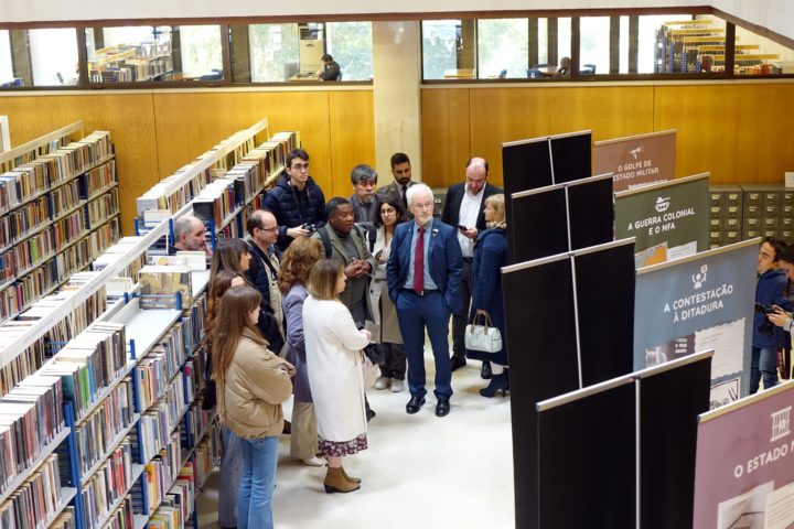 Ditadura, Revolução, Democracia - 25 de Abril Rumo ao Cinquentenário 18 (Personalizar)