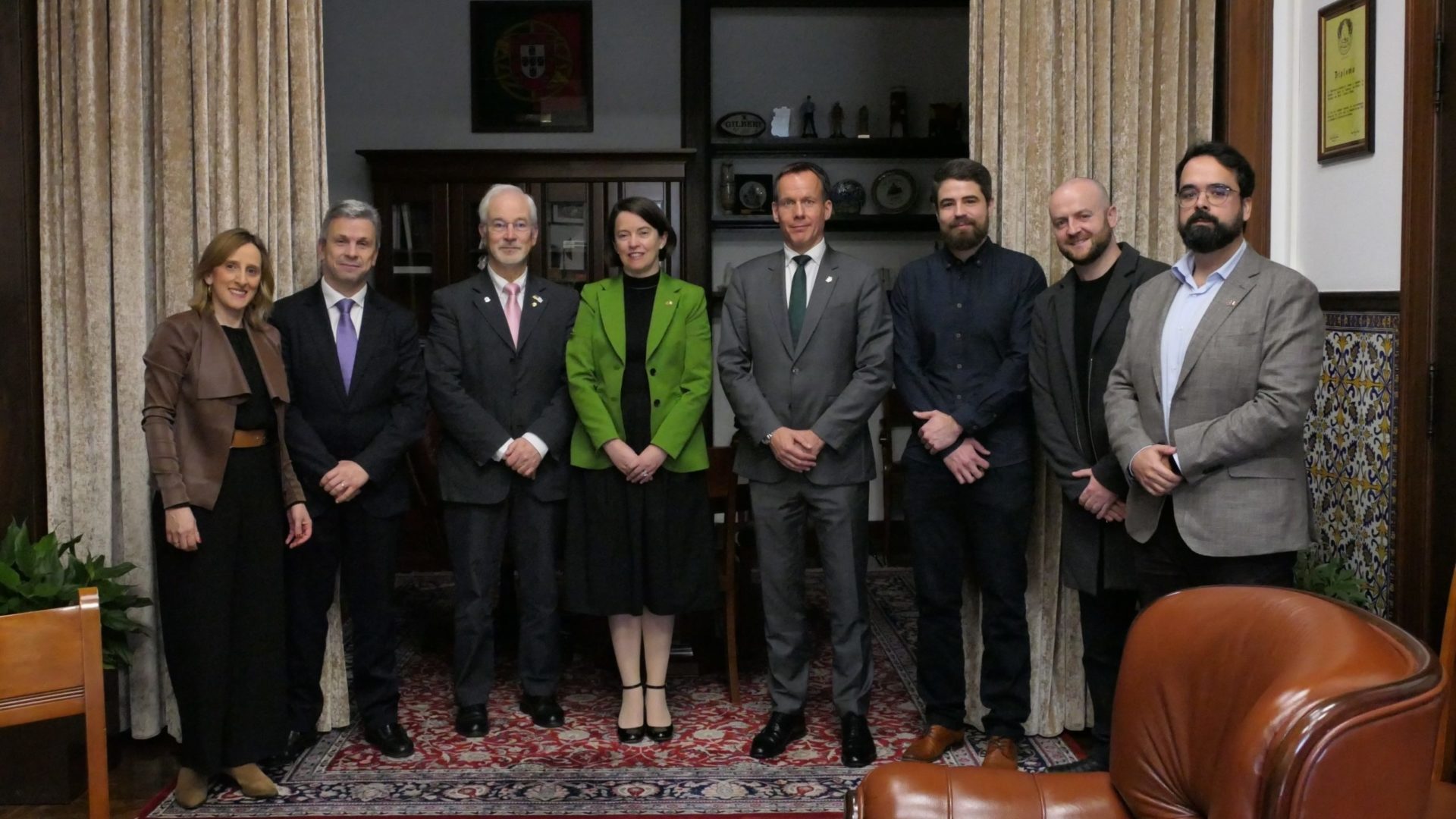 Embaixadora da Irlanda recebida na CM de Coimbra