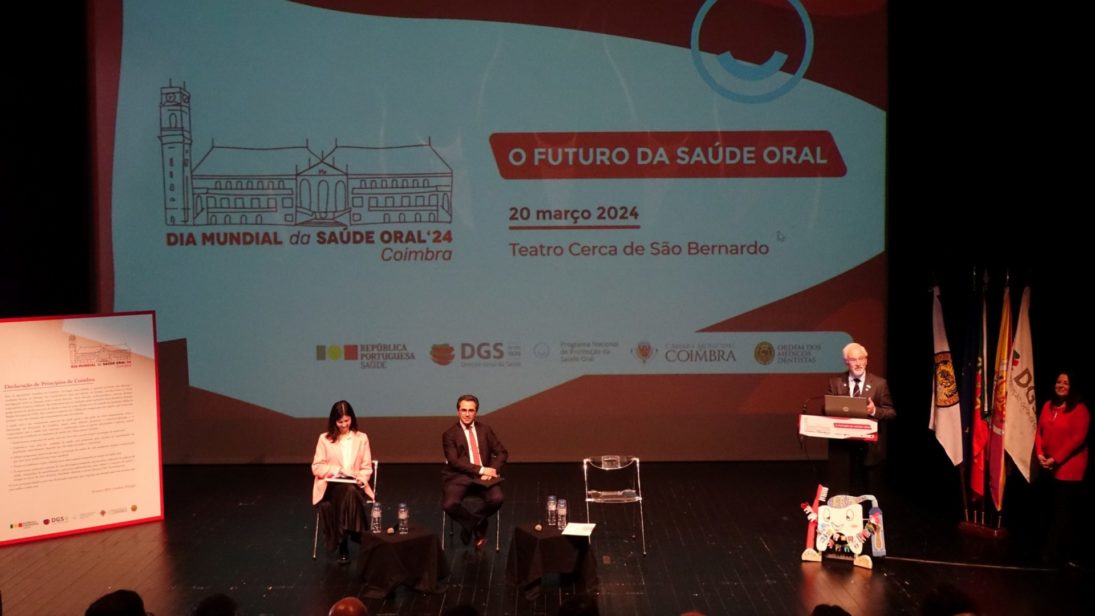 Teatro da Cerca de São Bernardo acolheu sessão comemorativa do Dia Mundial da Saúde Oral