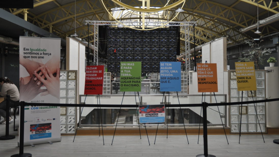 Mercado Municipal acolhe exposição que assinala o Dia Internacional de Luta Contra a Discriminação Racial