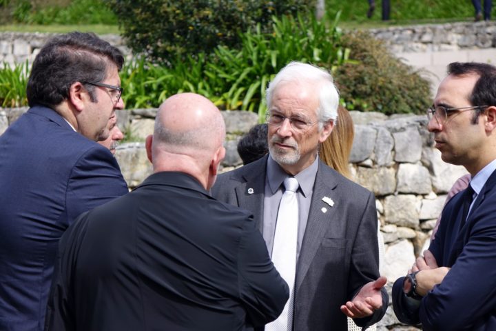 Plantação de 34 Sobreiros na Quinta de São Jerónimo 9 (Personalizar)