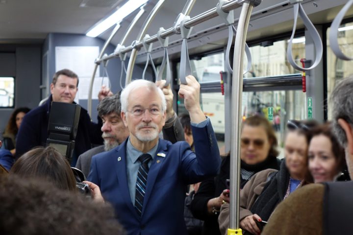 Viagem Autocarro SMTUC 5 (Personalizar)