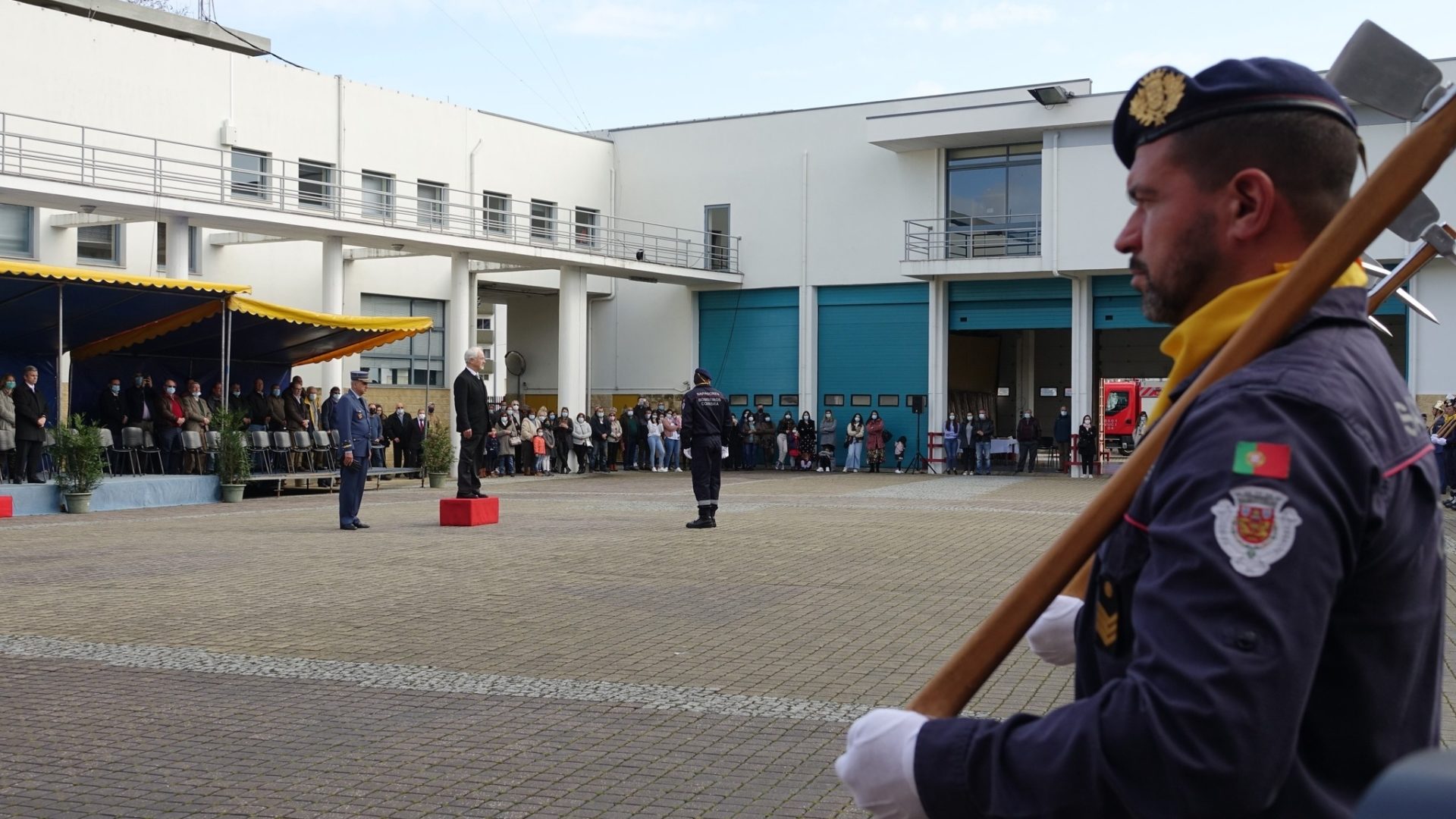 ANEPC entrega aos Bombeiros Sapadores equipamento de combate a incêndio