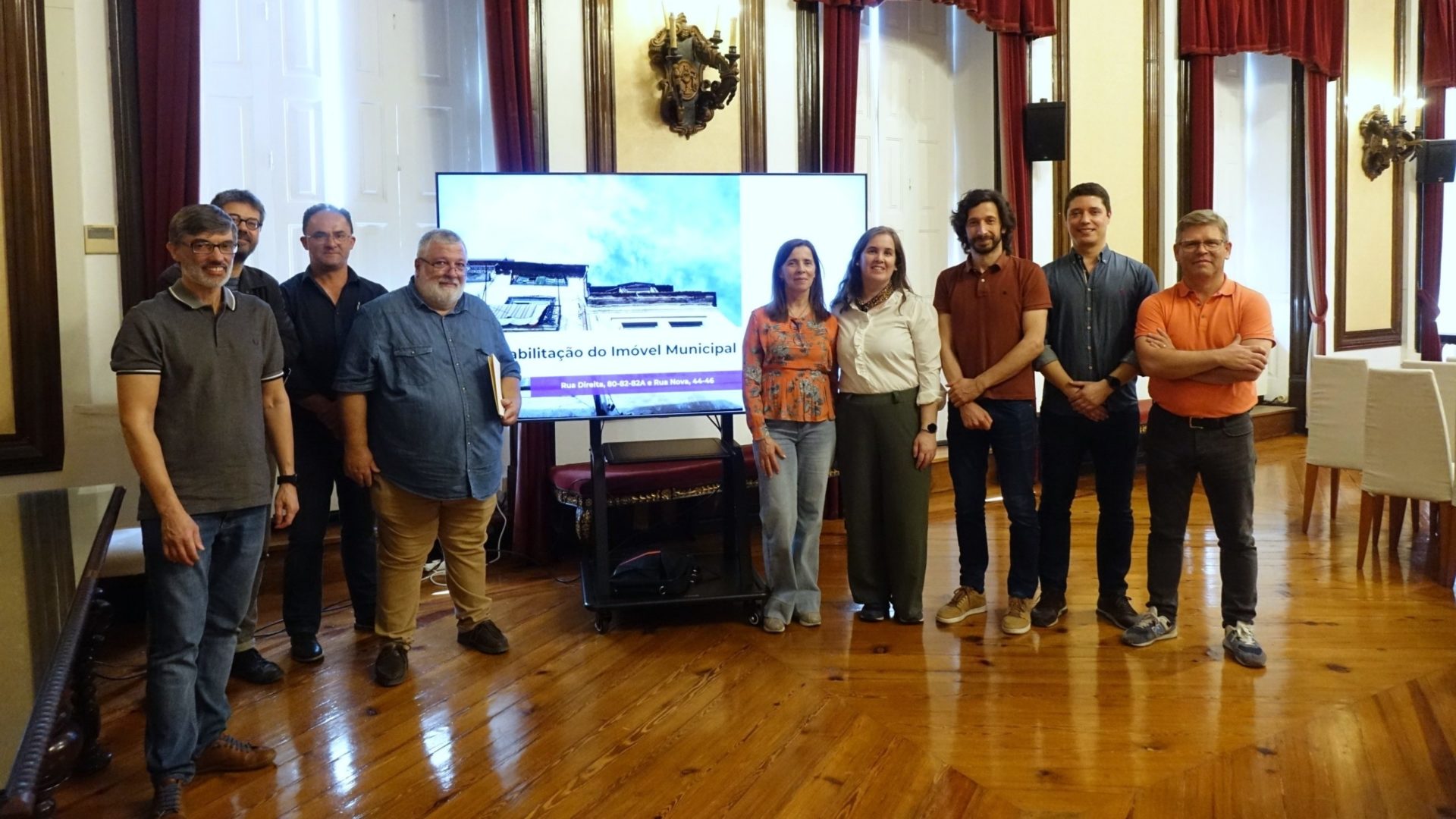 Câmara reabilita dois imóveis junto à Via Central para habitação social