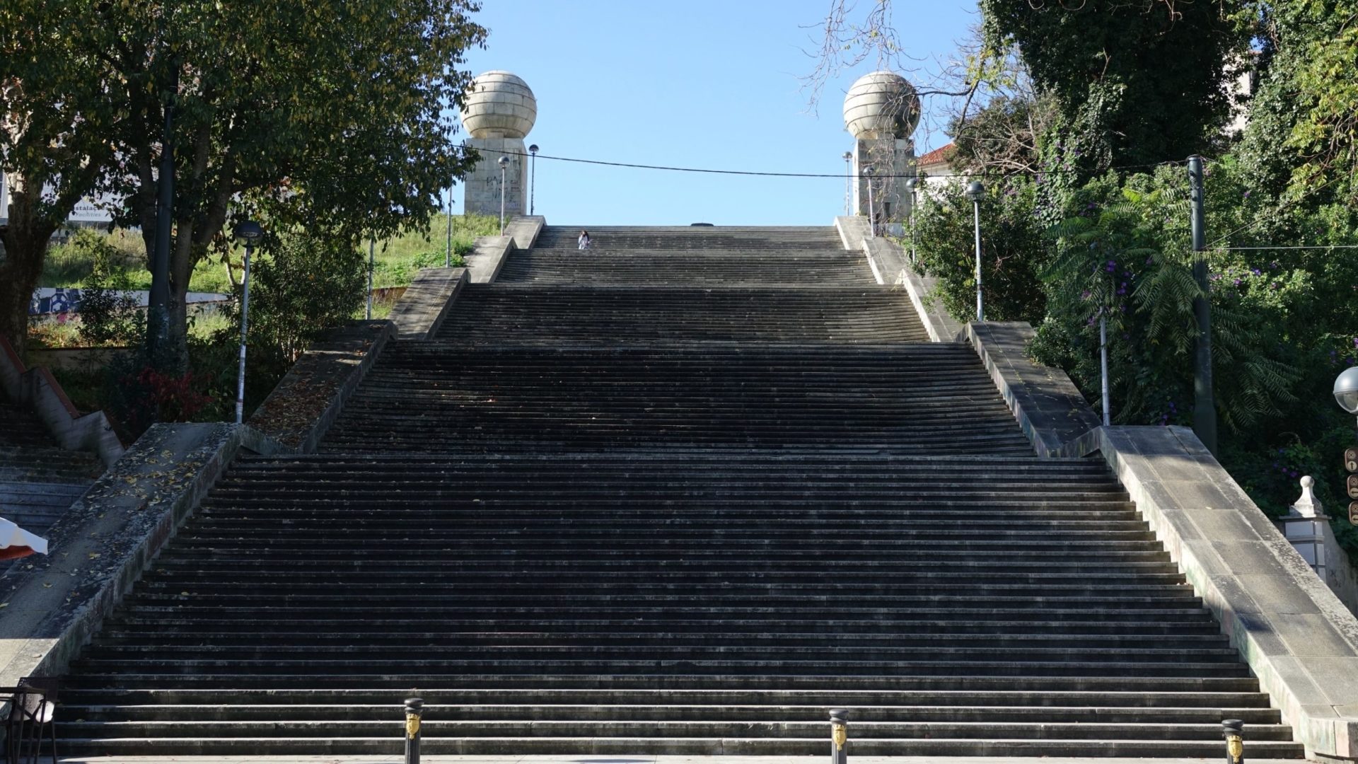 CM de Coimbra vai avançar com candidatura para elevador junto às escadas monumentais