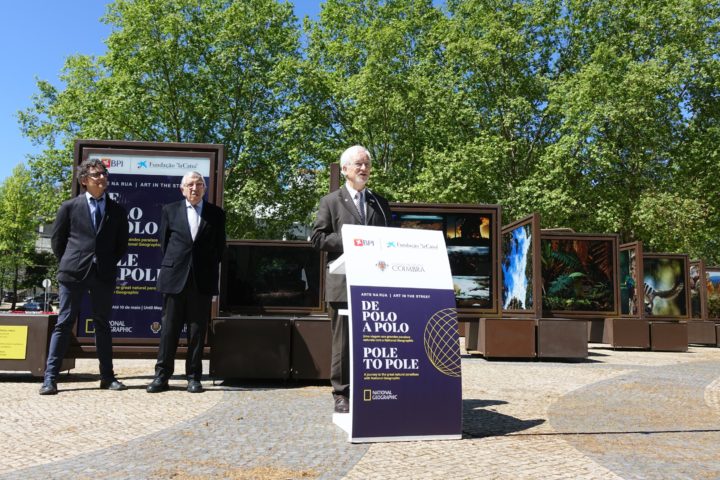 Exposição itinerante Polo a Polo Coimbra 8 (Personalizar)