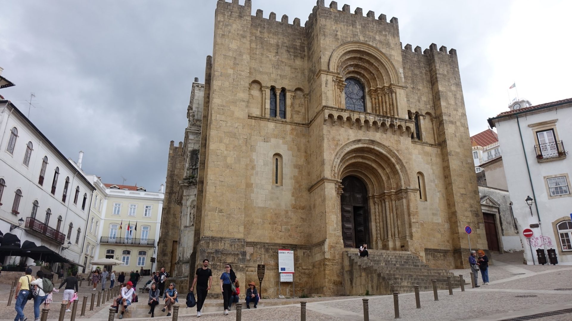 CM de Coimbra intensifica recolha seletiva de vidro junto de comerciantes do centro histórico