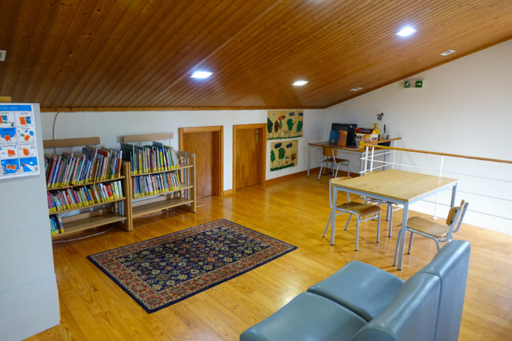 Biblioteca Anexa Municipal de Cernache (2)