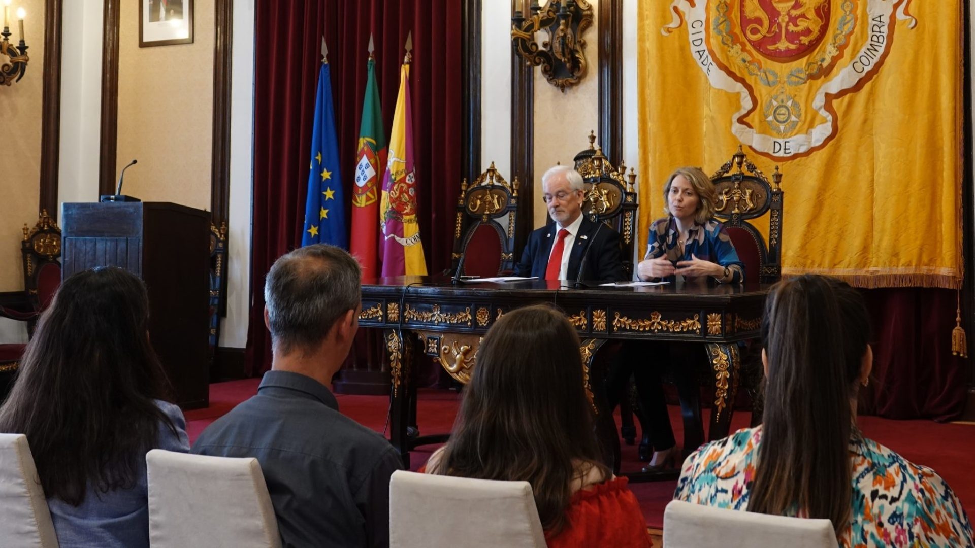 Câmara Municipal assina protocolo com Politécnico de Coimbra para dinamização do #CoimbraCityLab