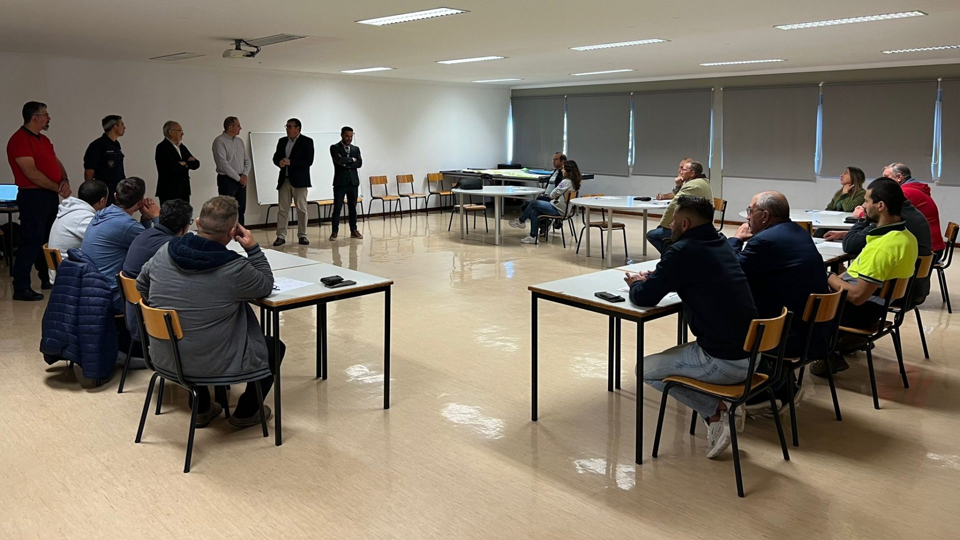 Trabalhadores municipais recebem formação na área da vigilância e intervenção em incêndios rurais