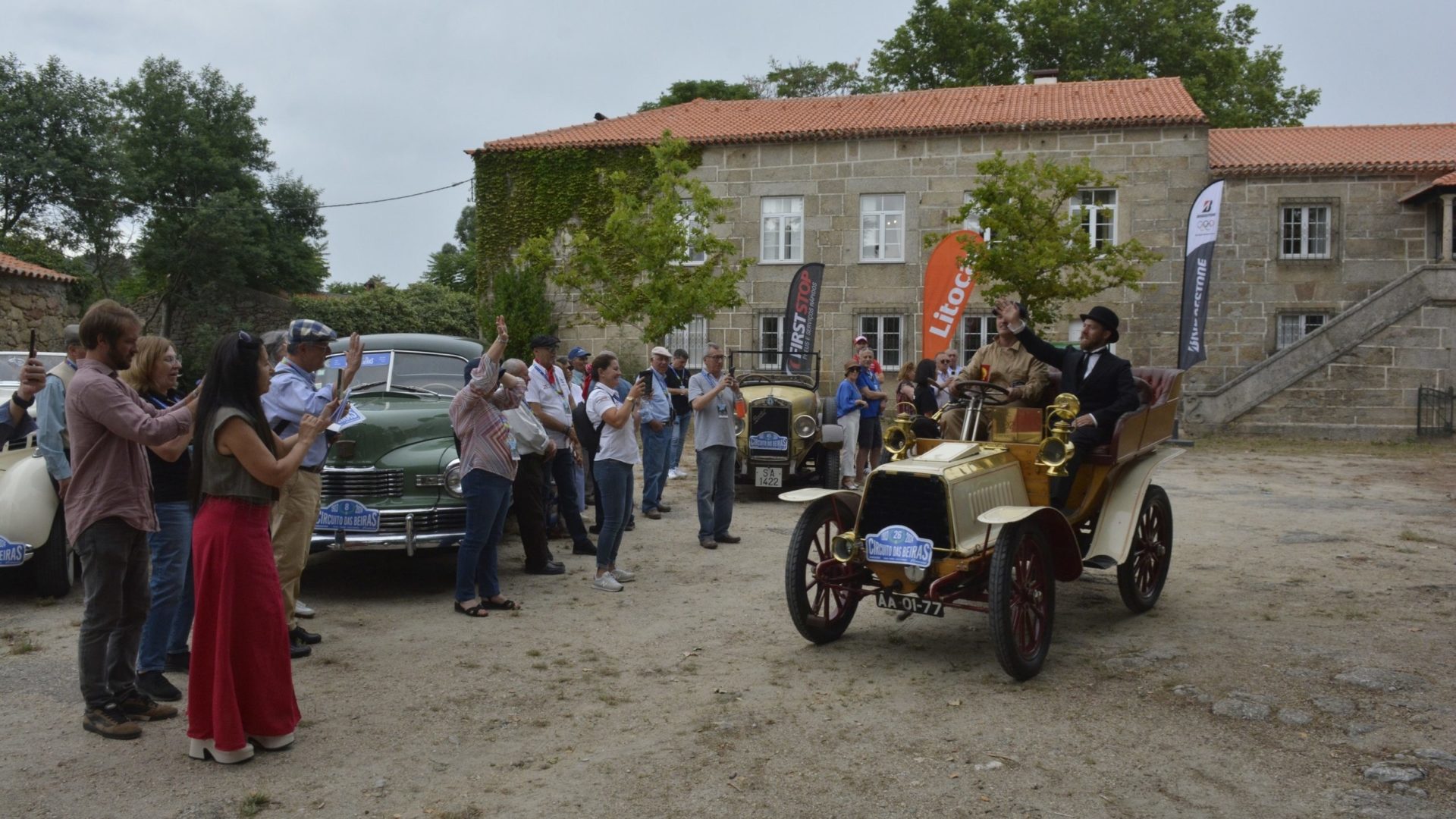 Coimbra recebe hoje na Praça da República as fabulosas máquinas do Circuito das Beiras