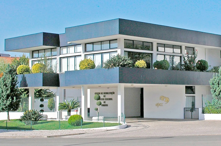 CM de Coimbra vai apoiar Associação de Paralisia Cerebral com 10 mil euros para requalificação de instalações desportivas