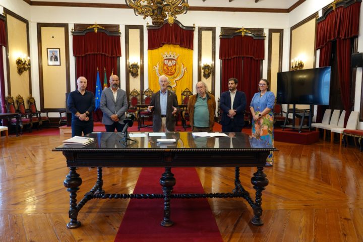 Consignação Obras Carvalhosas Águas Coimbra 2 (Personalizar)