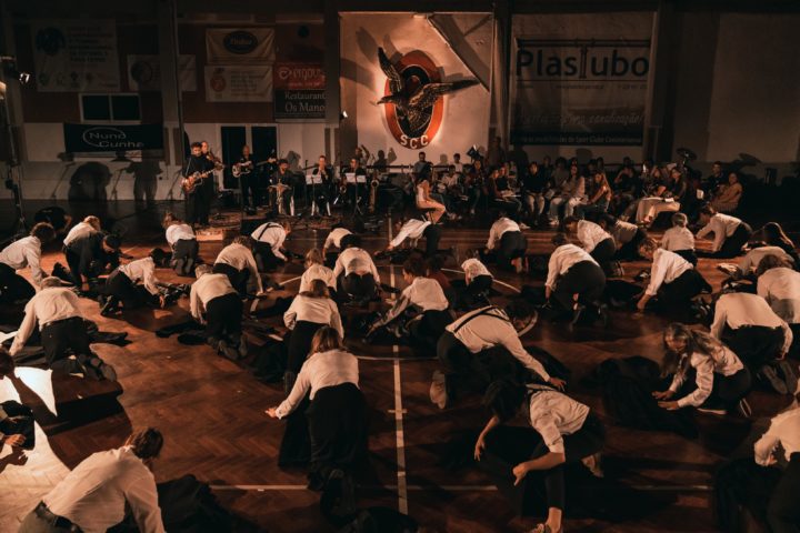 DSC00990911 (Custom)