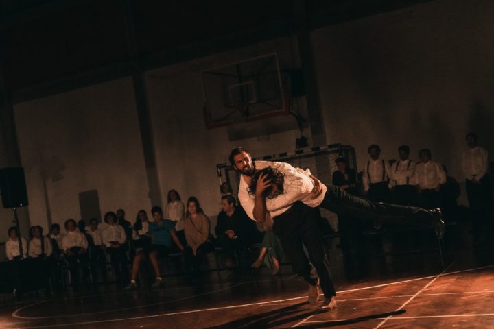 DSC00990913 (Custom)