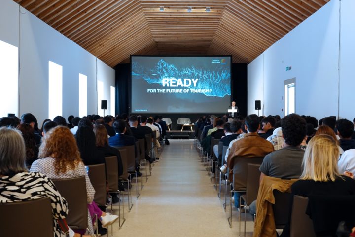 O Turismo em Coimbra Acontece 4 (Personalizar)