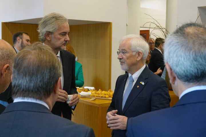 Descentralização de competências do Património Imobiliário Público 5 (Personalizar)