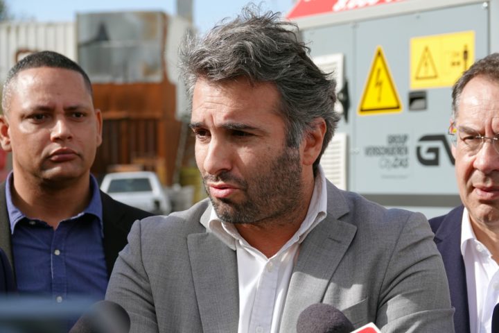 Ação de demonstração Tecnologia inovadora 4 (Personalizar)