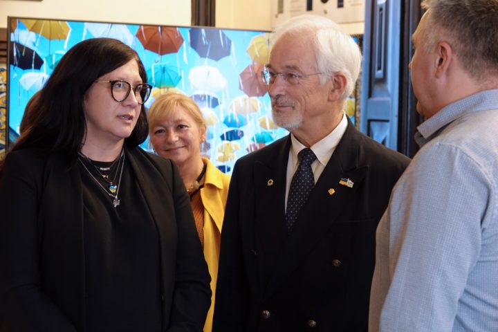 Receção Oficial Comitiva de Sumy 5 (Personalizar)