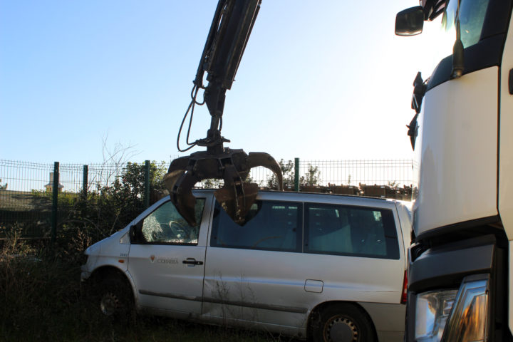 Abate de Veiculos em Fim de Vida 03 MC2024