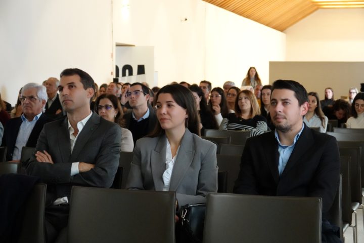 Conferência sobre OE 2025 - PwC e Clube de Empresários de Coimbra (15)