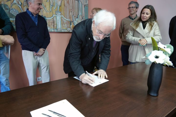 Consignação Empreitada “Torre de Vilela - Rua das Eiras” 2 (Custom)