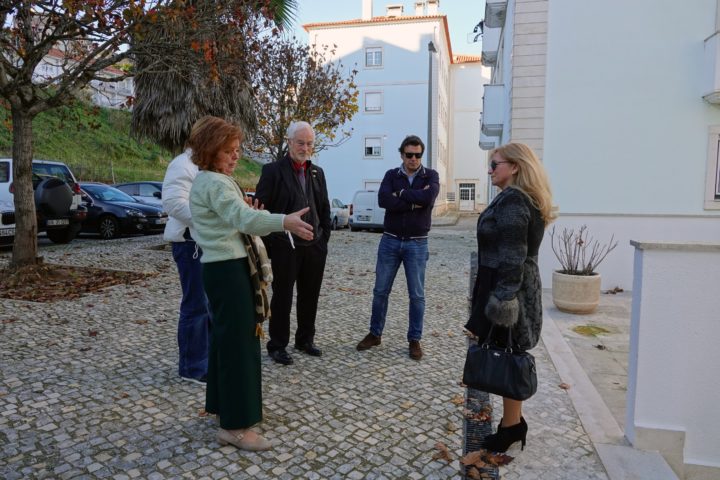 Visita às Escadas na Urbanização Quinta das Lágrimas 2 (Personalizar)