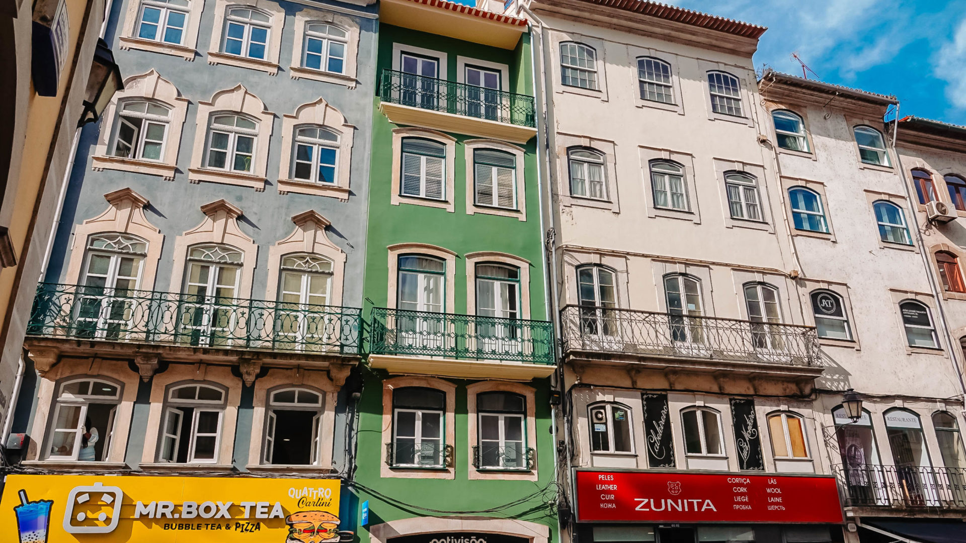 “Coimbra com Mais Encanto” já apoiou pintura de fachadas de 262 edifícios