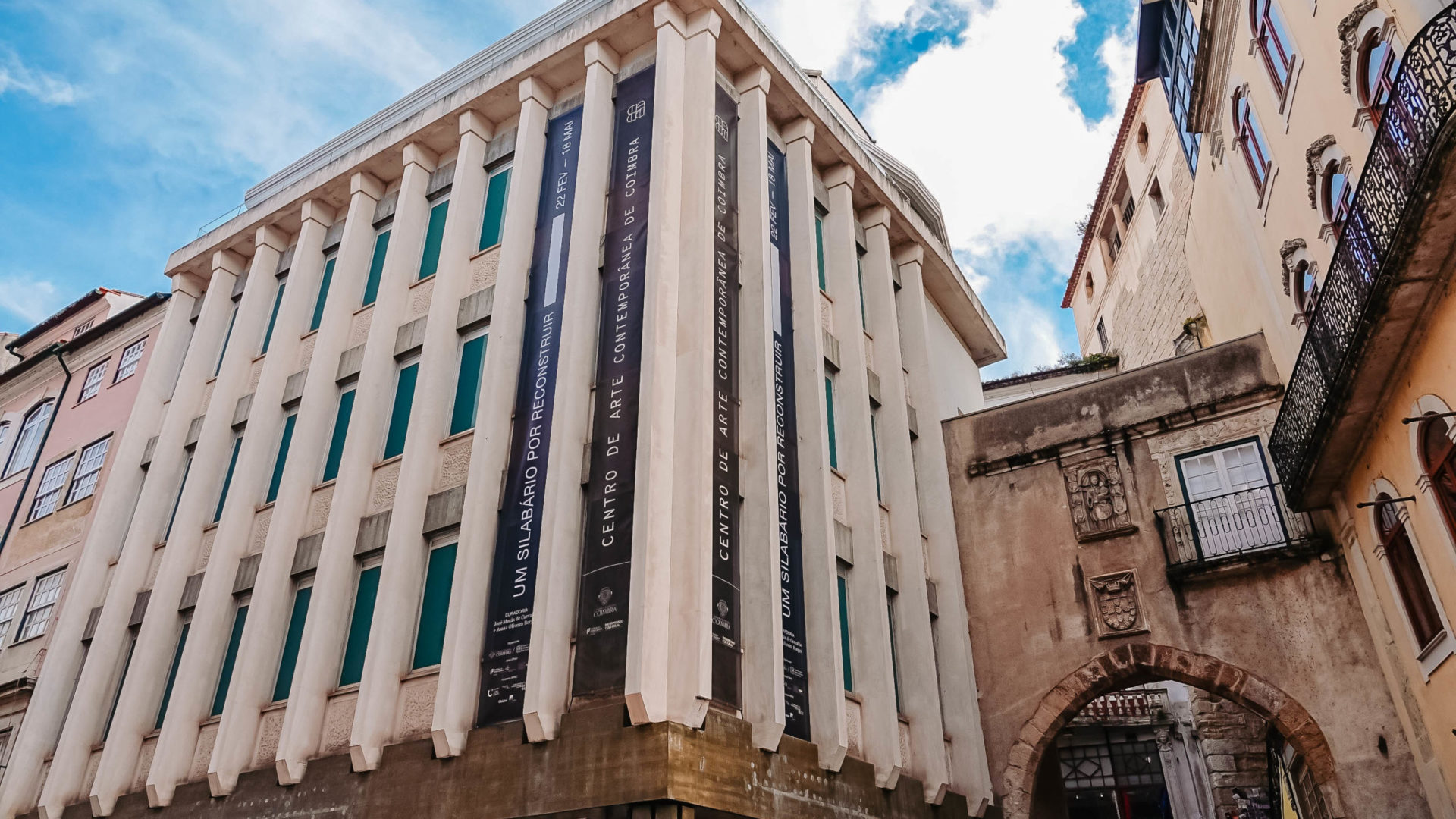 CACC com oficinas de desenho, kits didáticos, visita guiada e entradas gratuitas em março