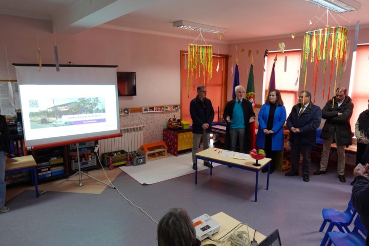 Consignação Centro Escolar Areeiro 13 (Personalizar)