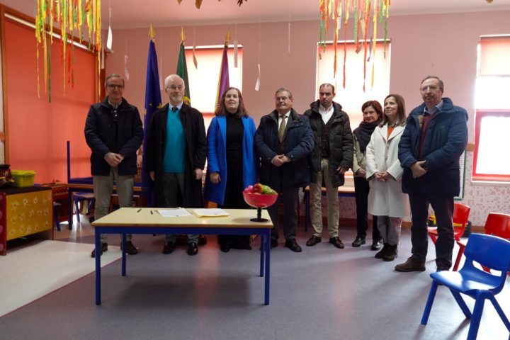 Consignação Centro Escolar Areeiro 2 (Personalizar)