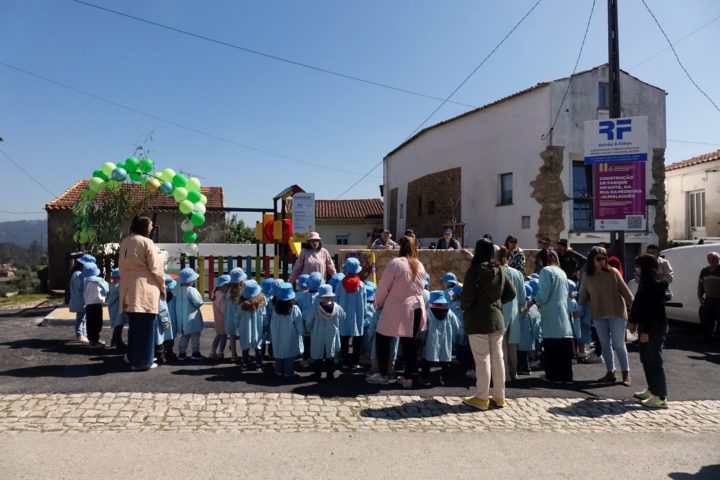 Inauguração Parque Infantil Almalaguês (6)