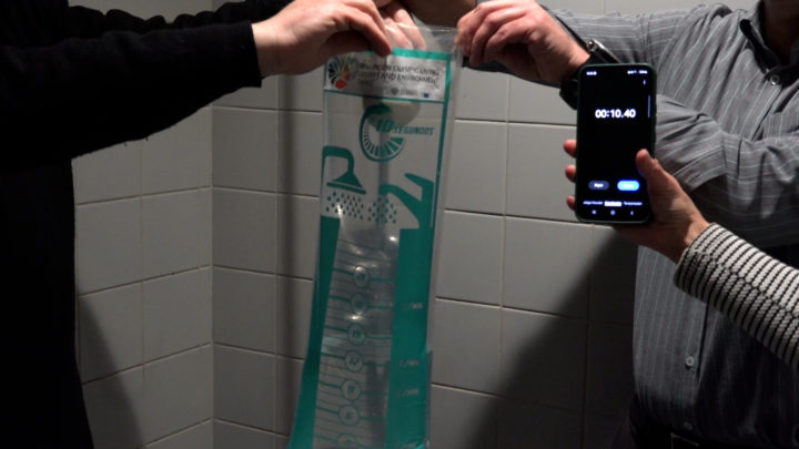 Redutores nos chuveiros do Complexo Olímpico de Piscinas vão poupar mais de 50% de água e de gás (3)