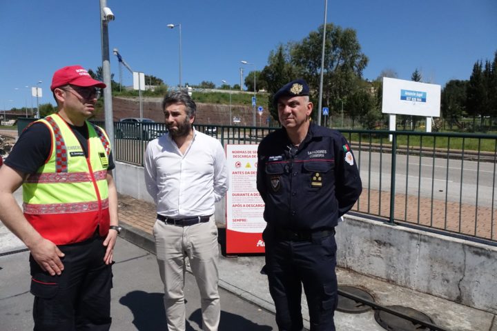 Exercício com matérias perigosas na Gasolineira Auchan mobilizou 3 corporações de bombeiros (3)