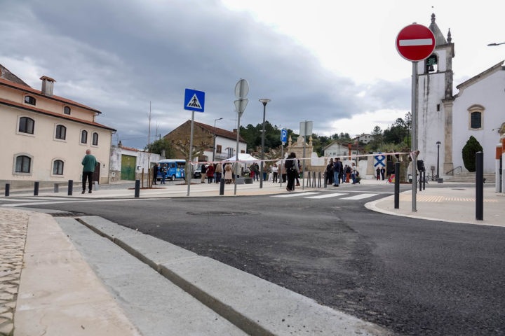 Inauguração Largo Terreiro da Fonte (30)